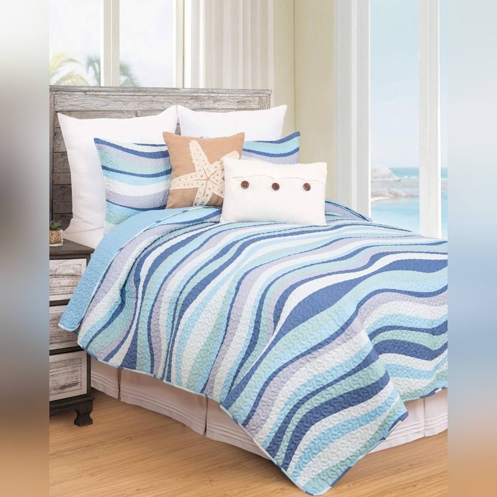 NWT C&F Home Sea Waves Blue Ocean Reversible Twin Quilt Set with One Sham - Picture 7 of 16